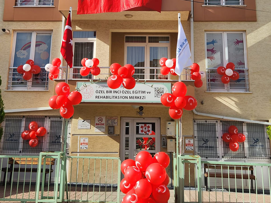 Eskişehir Özel Bir İnci Özel Eğitim ve Rehabilitasyon Merkezi Ekibimiz